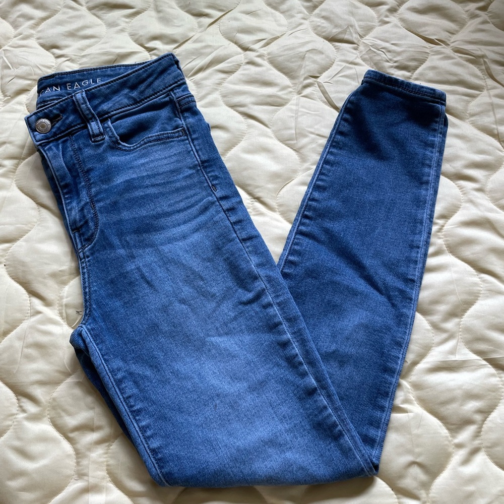 AMERICAN EAGLE OUTFITTERS super stretch skinny jeans size 0
